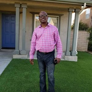 Meet your Posher, Akinola